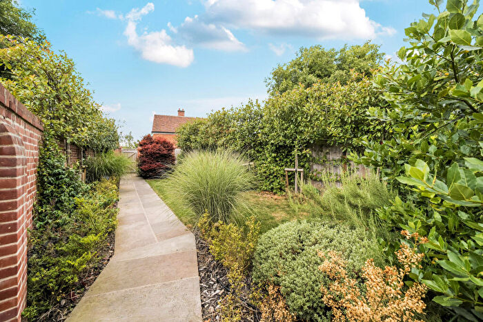 3 Bedroom End Of Terrace House For Sale In Park Lane, Burderop Park, Wiltshire, SN4