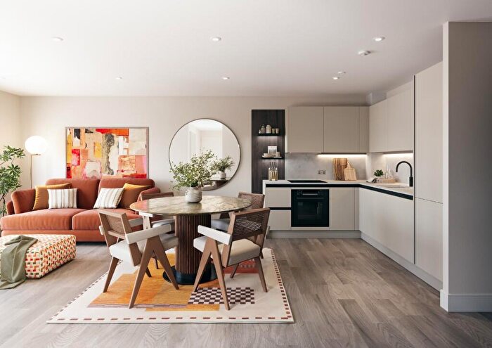 1 Bedroom Apartment For Sale In Stoke Gardens, Slough, SL1