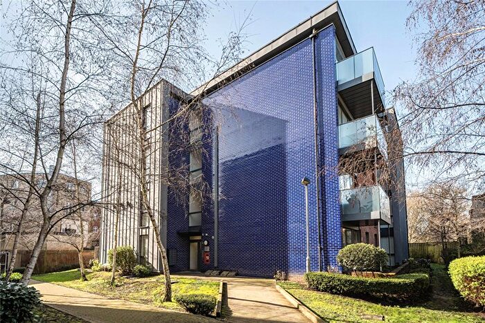 2 Bedroom Flat For Sale In High Street, Beckenham, BR3