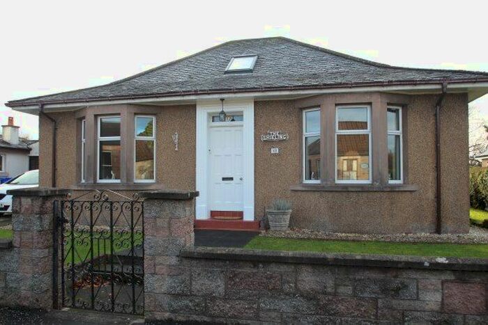 3 Bedroom Bungalow To Rent In South Street, Stirling, FK9