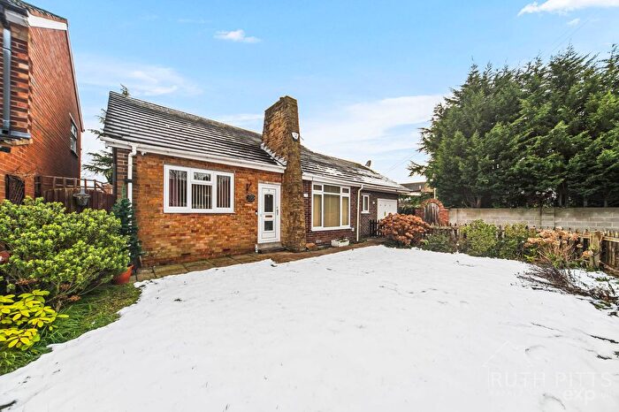 3 Bedroom Detached House For Sale In Portland Place, Upton, WF9