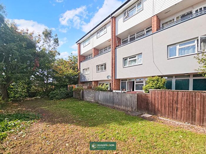 2 Bedroom Maisonette For Sale In Sewall Highway, Coventry, West Midlands, CV2