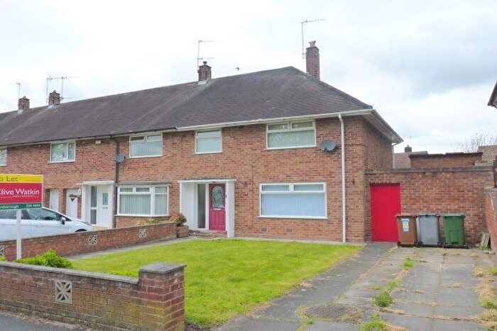 3 Bedroom End Of Terrace House To Rent In Kingsley Avenue, Wirral, CH62