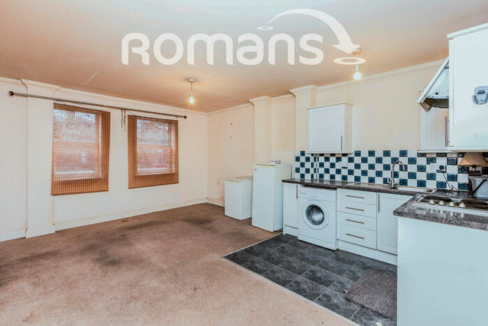 1 Bedroom Apartment To Rent In Lynchford Road, North Camp, GU14