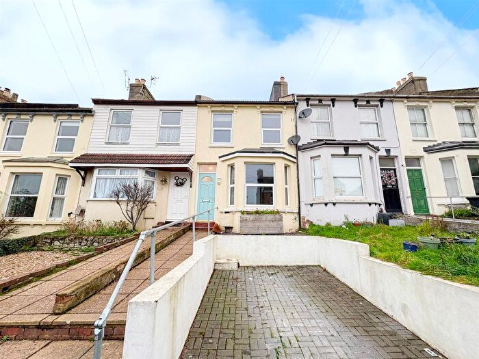 2 Bedroom Terraced House To Rent In Athelstan Road, Hastings, TN35