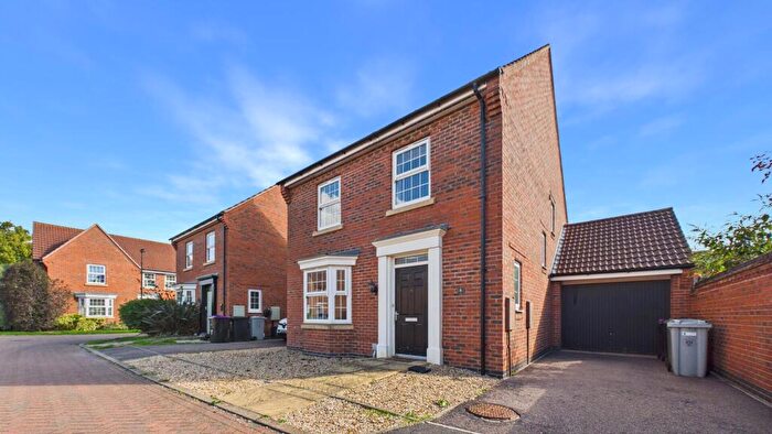 4 Bedroom Detached House For Sale In Huntingdon Place, Bourne, PE10