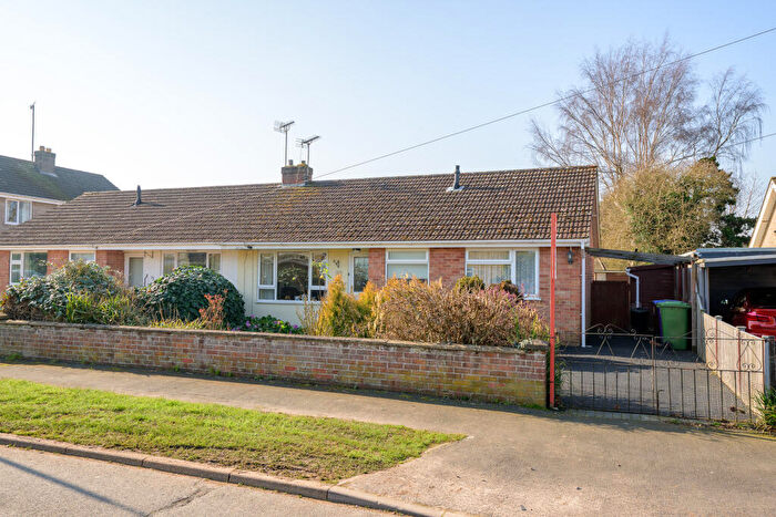 2 Bedroom Semi-Detached Bungalow For Sale In Linley Drive, Boston, PE21