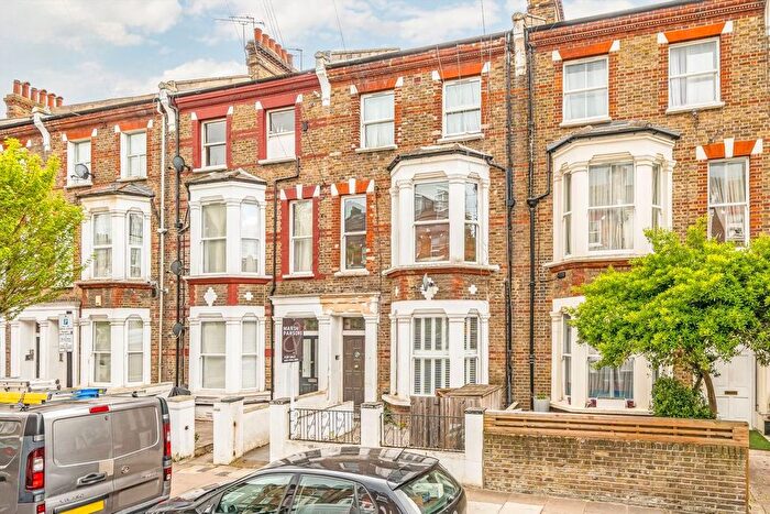 2 Bedroom Flat For Sale In Bravington Road, Queens Park, W9