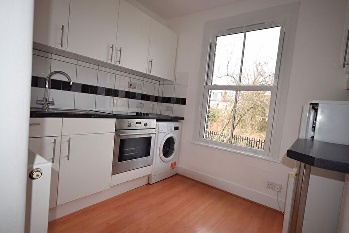1 Bedroom Flat To Rent In Craven Gardens, London, SW19