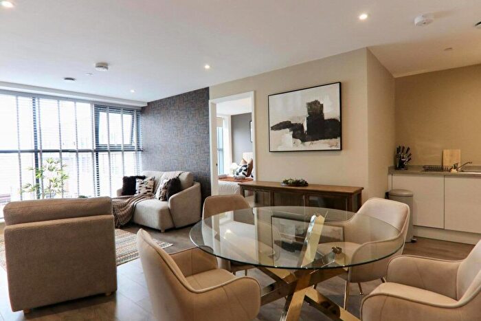2 Bedroom Flat To Rent In Traffic Street, NG2