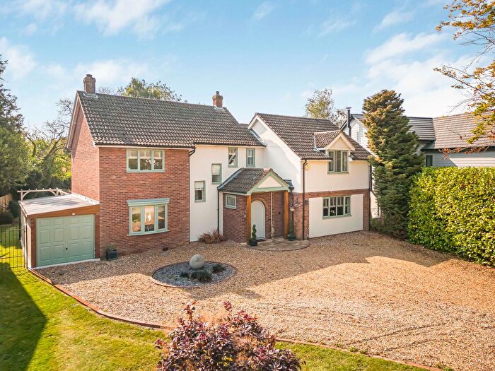 5 Bedroom Detached House For Sale In London Road, Harston, CB22