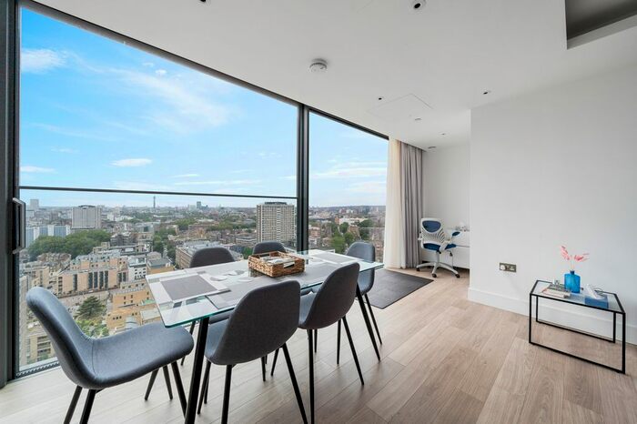 2 Bedroom Flat To Rent In Carrara Tower, Bollinder Place, London, Greater London, EC1V