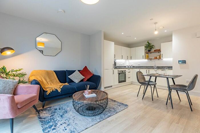 3 Bedroom Apartment To Rent In The Hay, Exeter, EX4