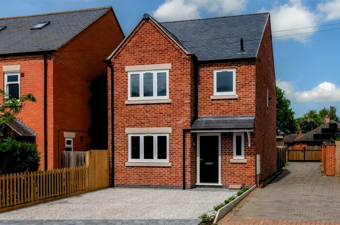 4 Bedroom Detached House For Sale In Coventry Road, Burbage, LE10