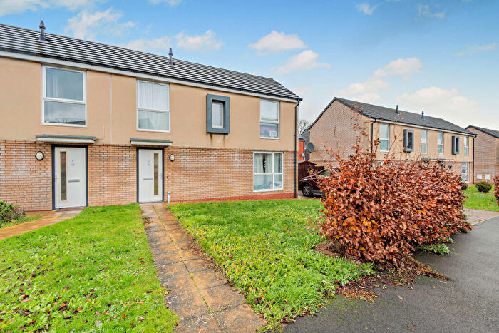 3 Bedroom Semi-Detached House For Sale In Woodward Avenue, Hereford, HR2