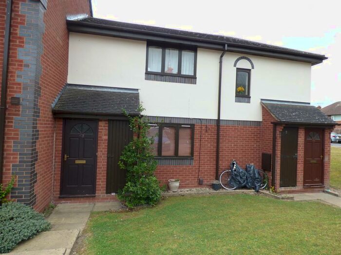 1 Bedroom Apartment To Rent In Chepstow Close, Stratford-Upon-Avon, CV37