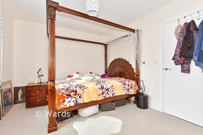 2 Bedroom Terraced House For Sale In Arras Close, Folkestone, Kent, CT19
