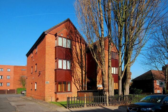 Studio To Rent In Ashbourne Road, Hanger Hill, London, W5