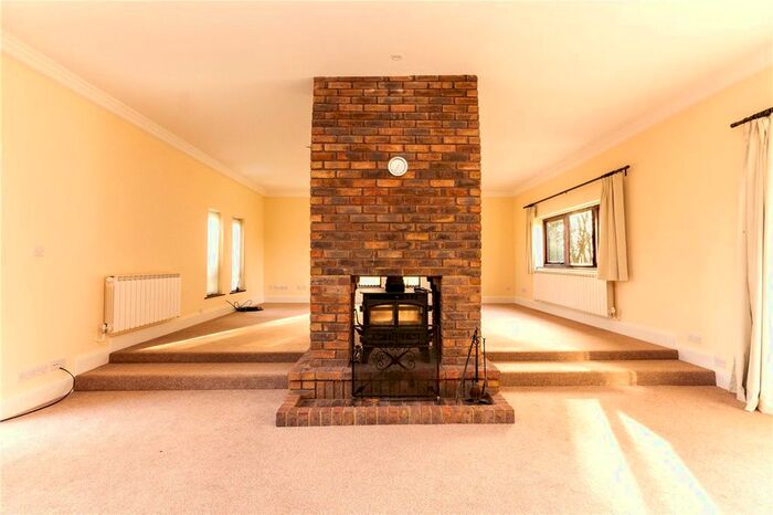 5 Bedroom Detached House To Rent In Beechwood Park, Markyate, St. Albans, AL3