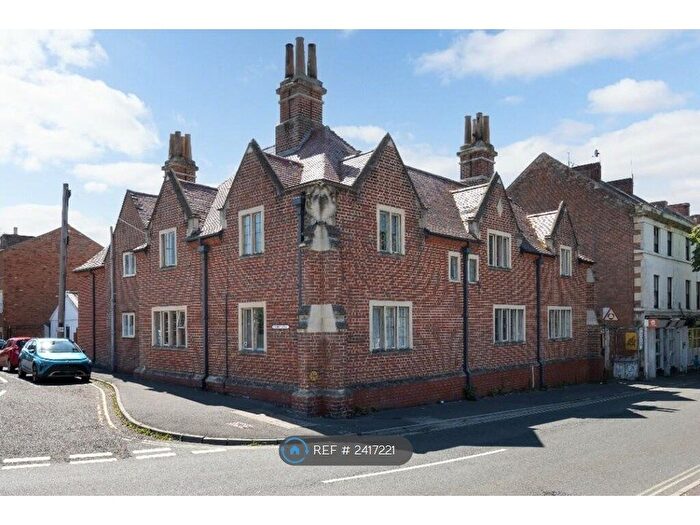 1 Bedroom Terraced House To Rent In Roundstone Street, Trowbridge, BA14