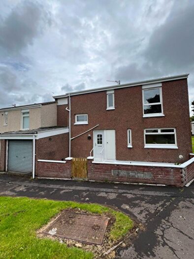 4 Bedroom Semi-Detached House To Rent In Fyne Court, Hamilton, ML3