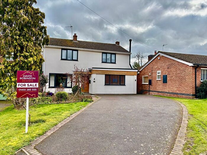 4 Bedroom Detached House For Sale In St Margarets Drive, Leire, Lutterworth, LE17