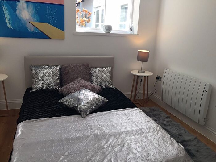 1 Bedroom Flat To Rent In Cathcart Road, Chelsea, SW10