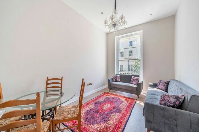 1 Bedroom Flat To Rent In Gloucester Terrace, Queensway, London, W2