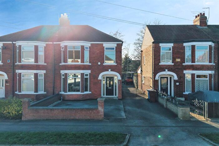 3 Bedroom Semi Detached House For Sale In Woldcarr Road, Hull, HU3