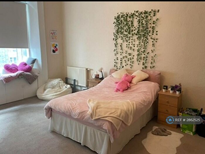 5 Bedroom Flat To Rent In Bath Street, Glasgow, G2