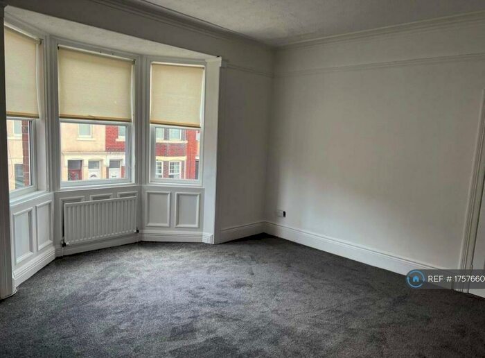 3 Bedroom Flat To Rent In Gordon Road, South Shields, NE34