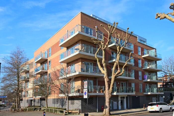 2 Bedroom Property To Rent In Rosemont Road, London, W3