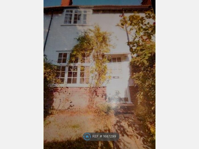 2 Bedroom Terraced House To Rent In Denison Road, London, W5