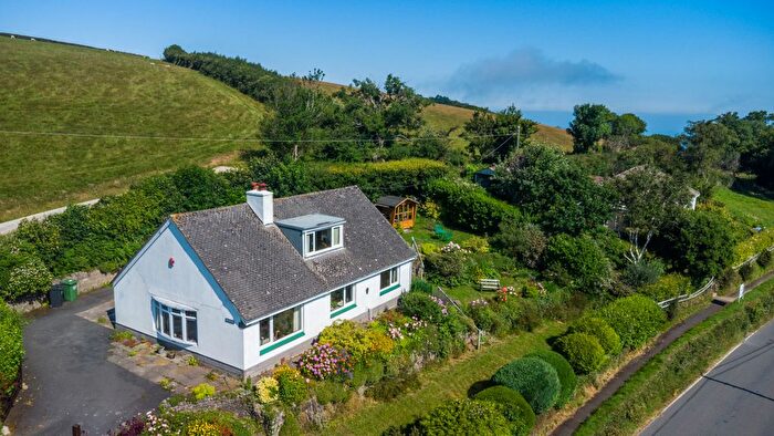 2 Bedroom Detached House For Sale In Station Hill, Lynton, EX35