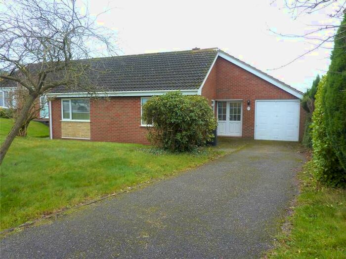 3 Bedroom Detached Bungalow To Rent In Pinaster Close, Honiton, EX14