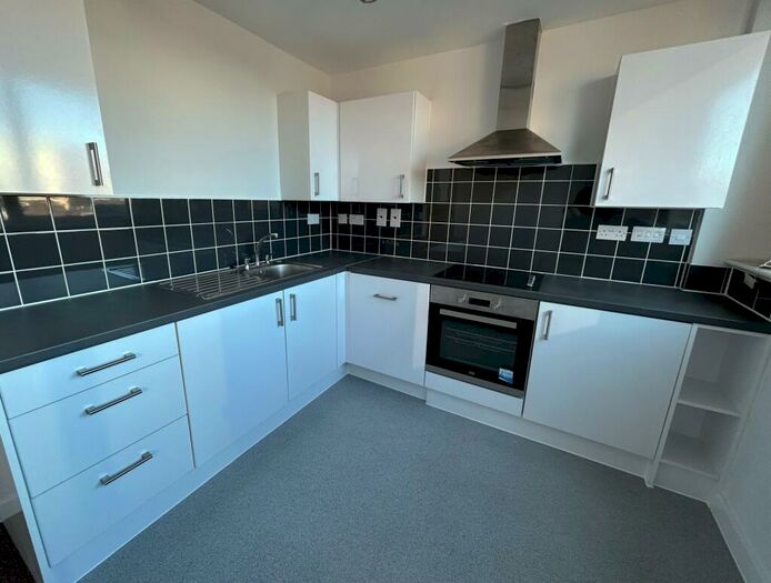 1 Bedroom Apartment To Rent In Westside One, B1