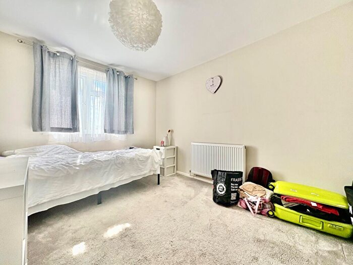2 Bedroom Apartment To Rent In Gauldie Way, Standon, Ware, SG11