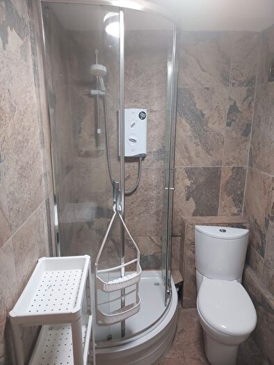Studio To Rent In Brecon Close, Mitcham, London, CR4