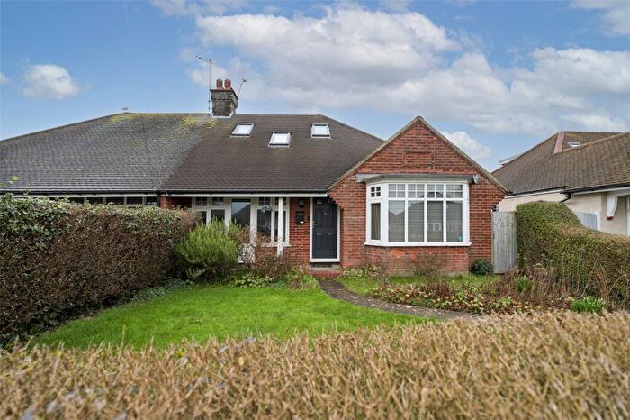 3 Bedroom Bungalow For Sale In Lindum Road, Worthing, West Sussex, BN13