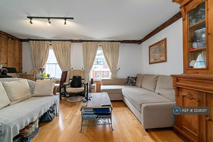 1 Bedroom Flat To Rent In St. John Street, London, EC1M