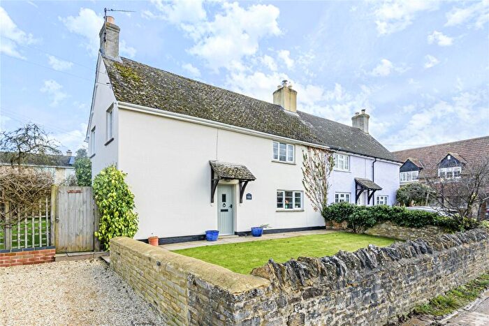 3 Bedroom Semi-Detached House For Sale In Horton-cum-Studley, Oxfordshire, OX33