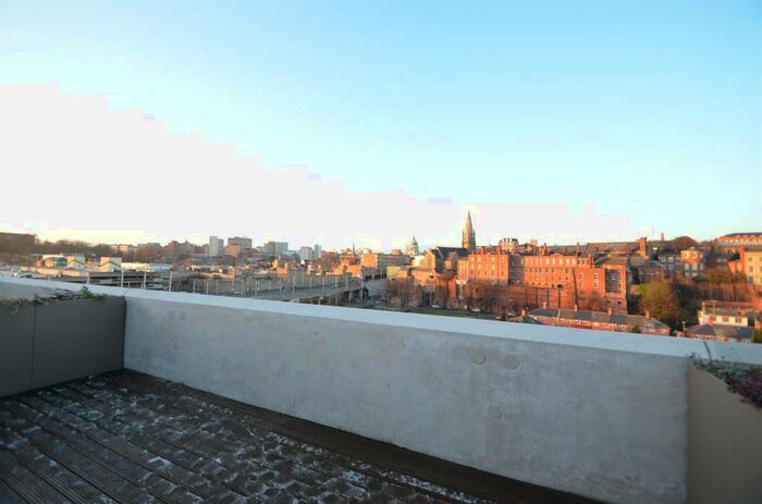 3 Bedroom Penthouse To Rent In Nottingham One, Canal Street, NG1