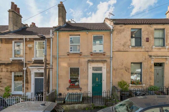 3 Bedroom House To Rent In Chilton Road, BA1