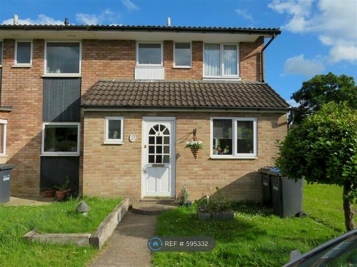 3 Bedroom End Of Terrace House To Rent In Bramble Close, Copthorne, Crawley, RH10