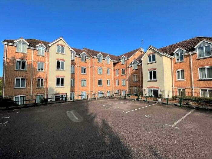 2 Bedroom House To Rent In Middlebrook Green Market Harborough Leics, LE16