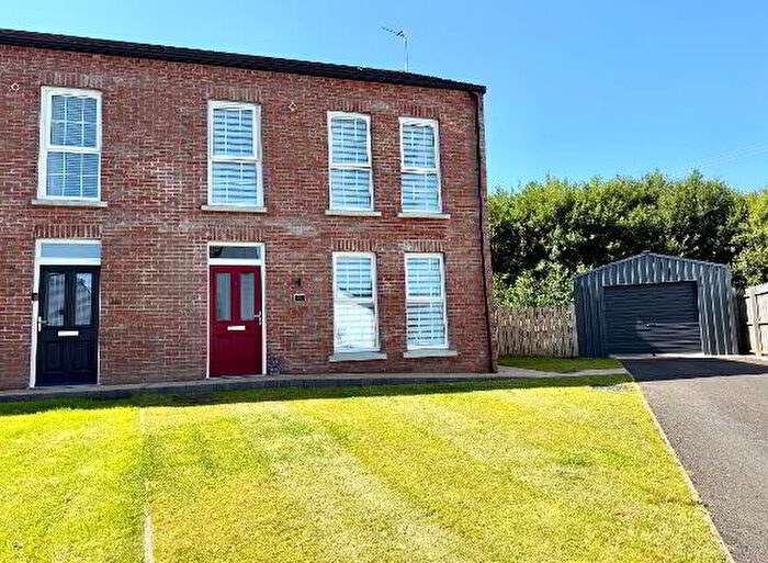 4 Bedroom Semi-Detached House For Sale In The Hillocks, Derry, BT47