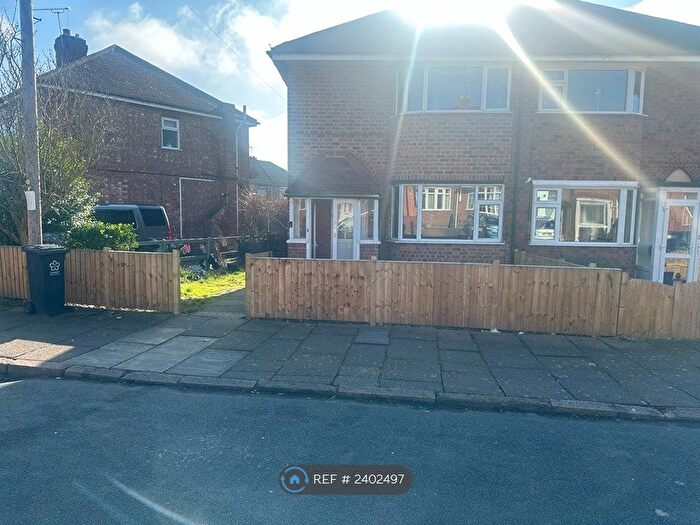 2 Bedroom Semi-Detached House To Rent In Roydene Crescent, Leicester, LE4