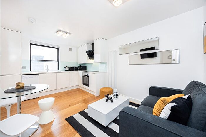 2 Bedroom Flat To Rent In Old Compton Street, London, W1D