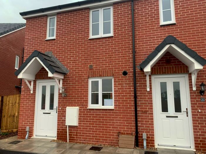 2 Bedroom House To Rent In Fawcett Drive, Salisbury, SP2
