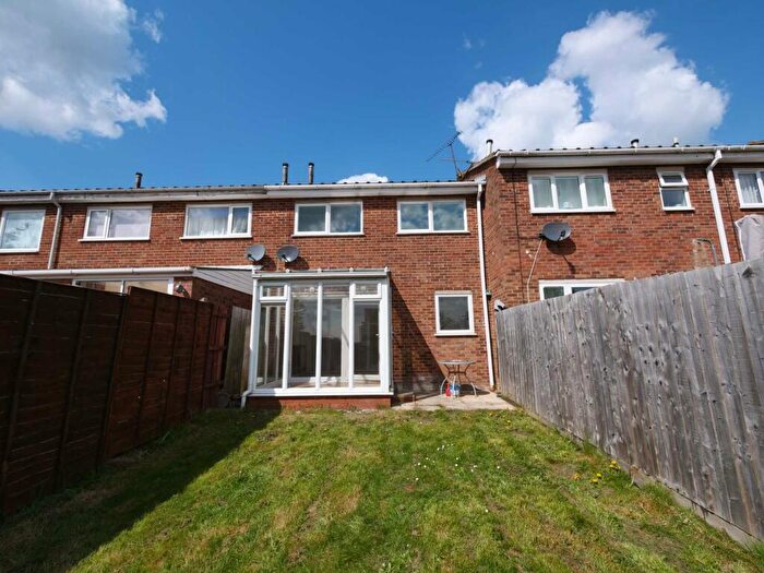 2 Bedroom Terraced House To Rent In Matlock Close, Ipswich, IP2